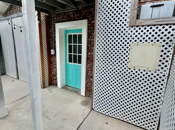 416 Cessna Ave, Charleston, SC 29407