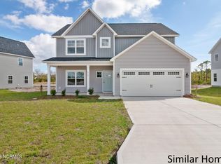407 Bay Harbor Ct, Hubert, NC 28539