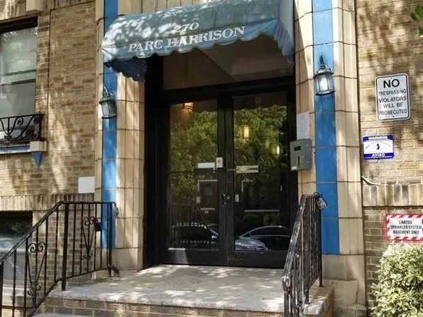 270 Harrison Ave APT 202, Jersey City, NJ 07304