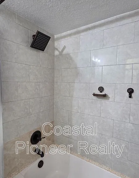 5005 Dollarway Ct — Photo 21