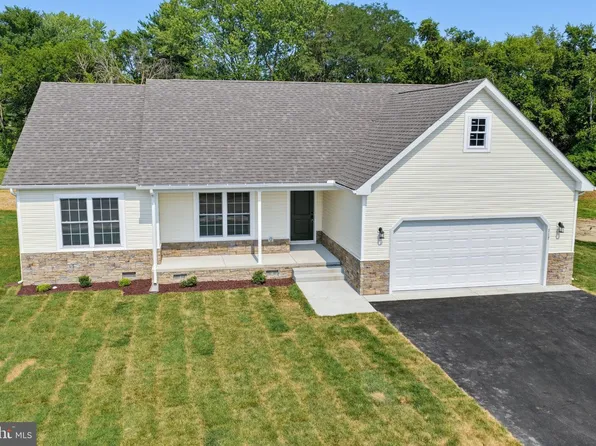 46 Harmill Blvd, Harrington, DE 19952