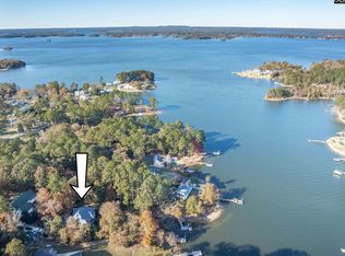 1633 Barracks Dr, Gilbert, SC 29054