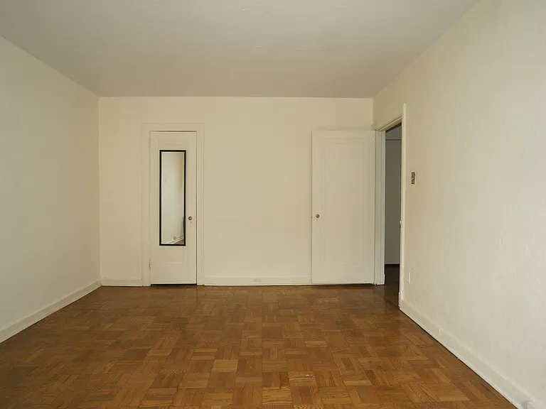 Bedroom Bedroom