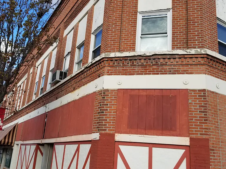 102-108 N Main St #5 — Photo 13
