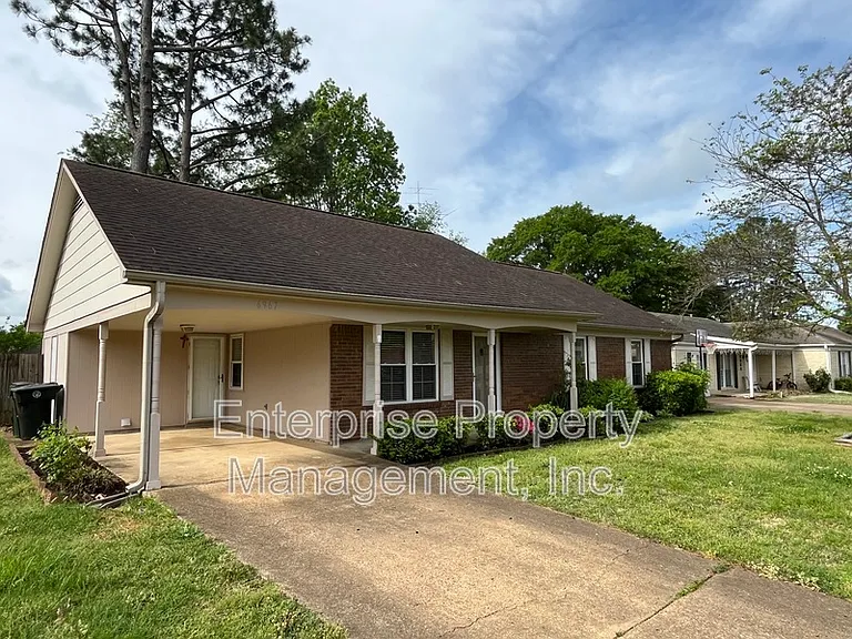 6967 Dawnhill Rd — Photo 2