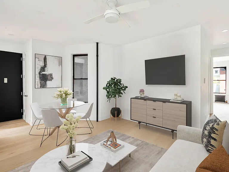 78 Christopher St #7 — Photo 3