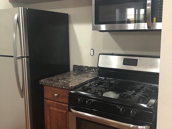 5th image of 363 H St APT H