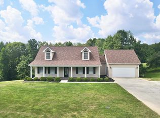 581 Fallview Rd, Princeton, WV 24740