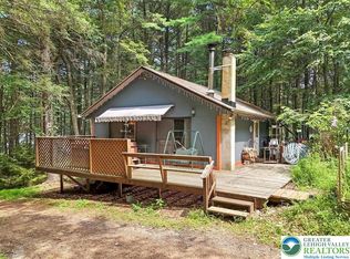 75 Balsam Towamensing, Palmerton, PA 18071