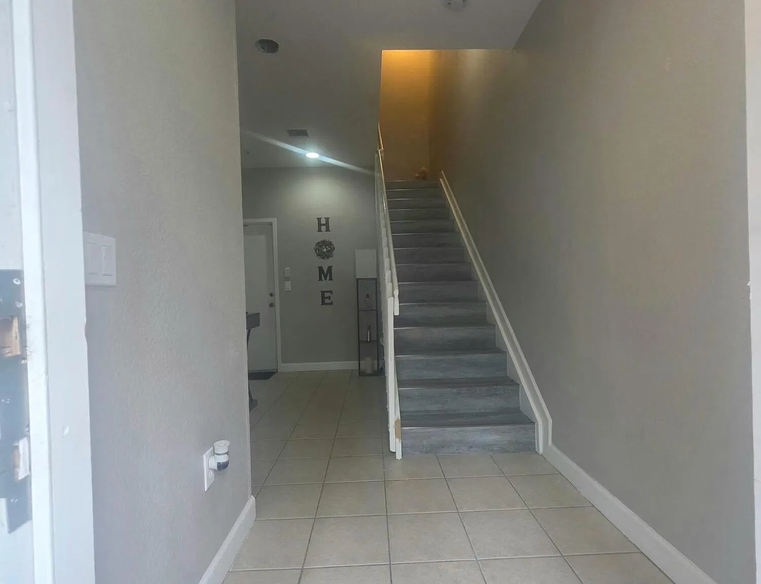 3 bed, 3.5 bath, 1815 sqft, $5,500 — Photo 2