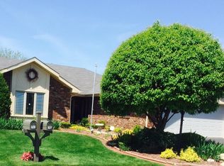 26 Inverness Dr, Dyer, IN 46311