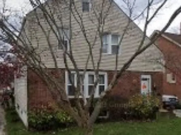 402 Grove Ave, Wilmington, DE 19809