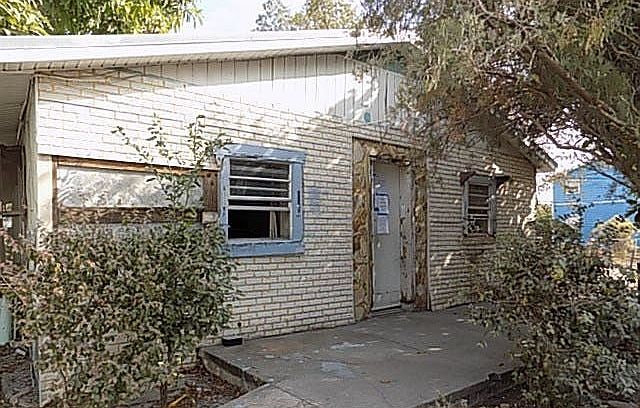 1st image of 1602 4th Ave W