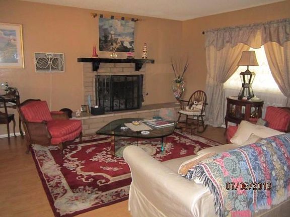 5th image of 8971 Tangerine Ave
