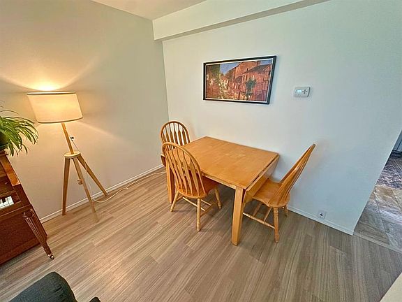 5th image of 4719 W 33rd St #302
