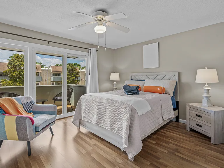 4701 N Kings Hwy #6 — Photo 28