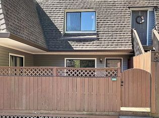 289 Summerwalk Cir, Chapel Hill, NC 27517