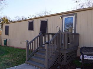 821 Pawnee Trl, Granbury, TX 76048