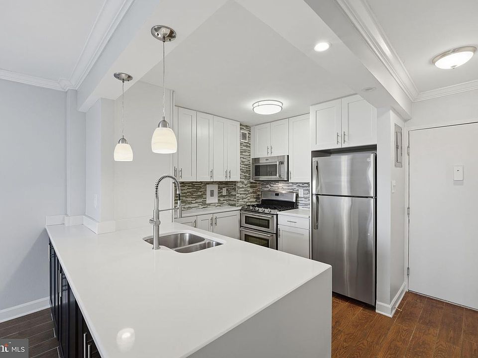 1st image of 11801 Rockville Pike APT 807