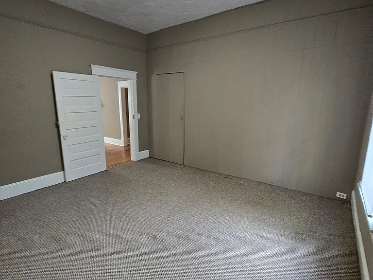 1042 McMillan St NW — Photo 10