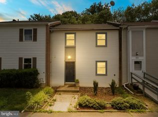 5546 Hollins Ln, Burke, VA 22015
