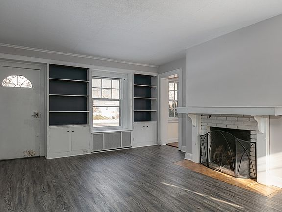 5th image of 505 W Washington Ave