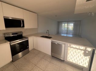 1304 NE 191st St #A329, Miami, FL 33179