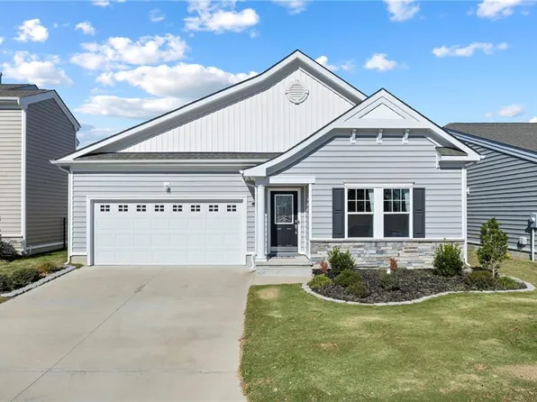 129 Norfleet Ln, Suffolk, VA 23434