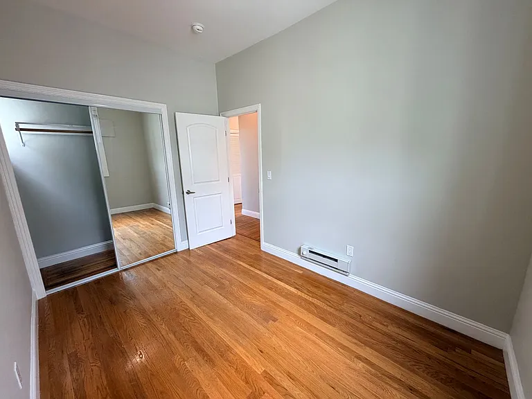 994-998 Guerrero St — Photo 18