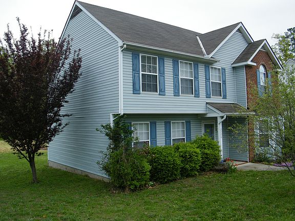2nd image of 2700 Geneva Dr