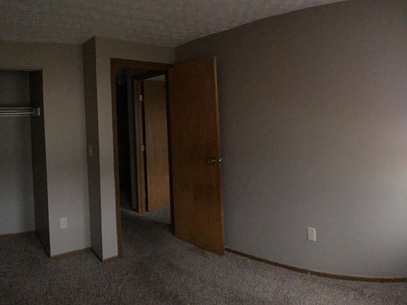 5th image of 4845 Bradington Ct