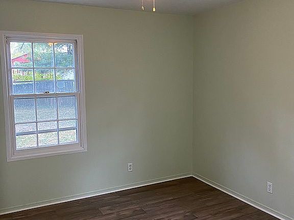 5th image of 3508 N Norfolk St