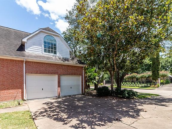 5th image of 1606 Savannah Dr