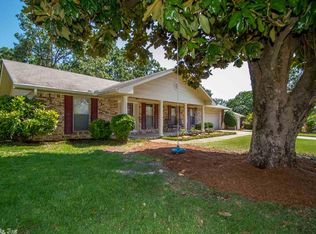 3901 Fox Hill Rd, N Little Rock, AR 72116