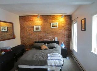 6 Greenwich St, Roxbury, MA 02120