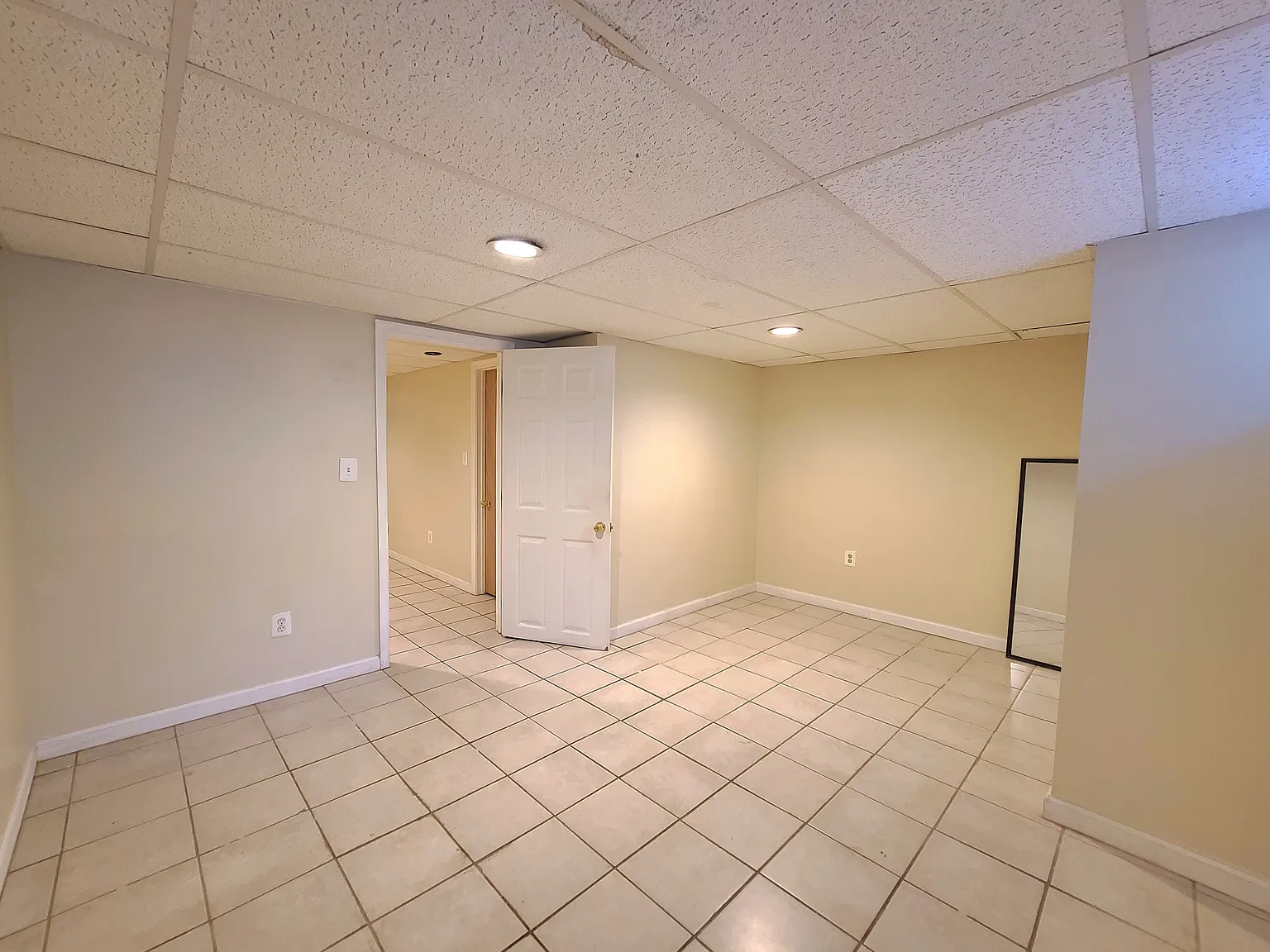 1 bed, 800 sqft, $800 — Photo 4