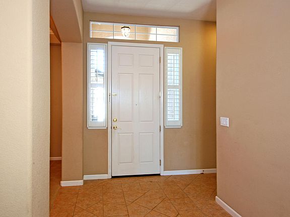 3rd image of 3008 Grasmere Cir