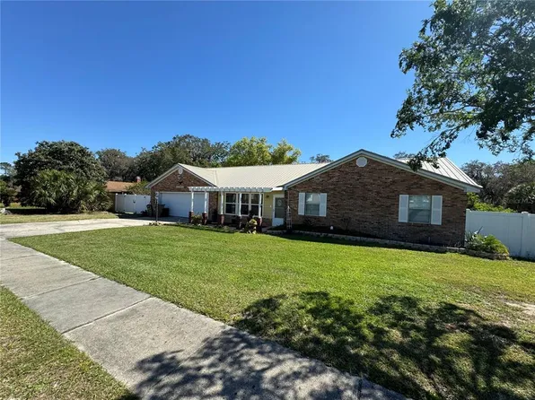 34429 Black Bass Cir, Fruitland Park, FL 34731