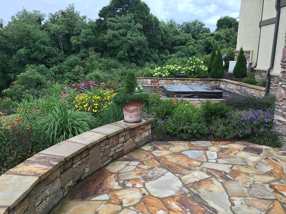 2nd image of 66 Meadow Top Ln