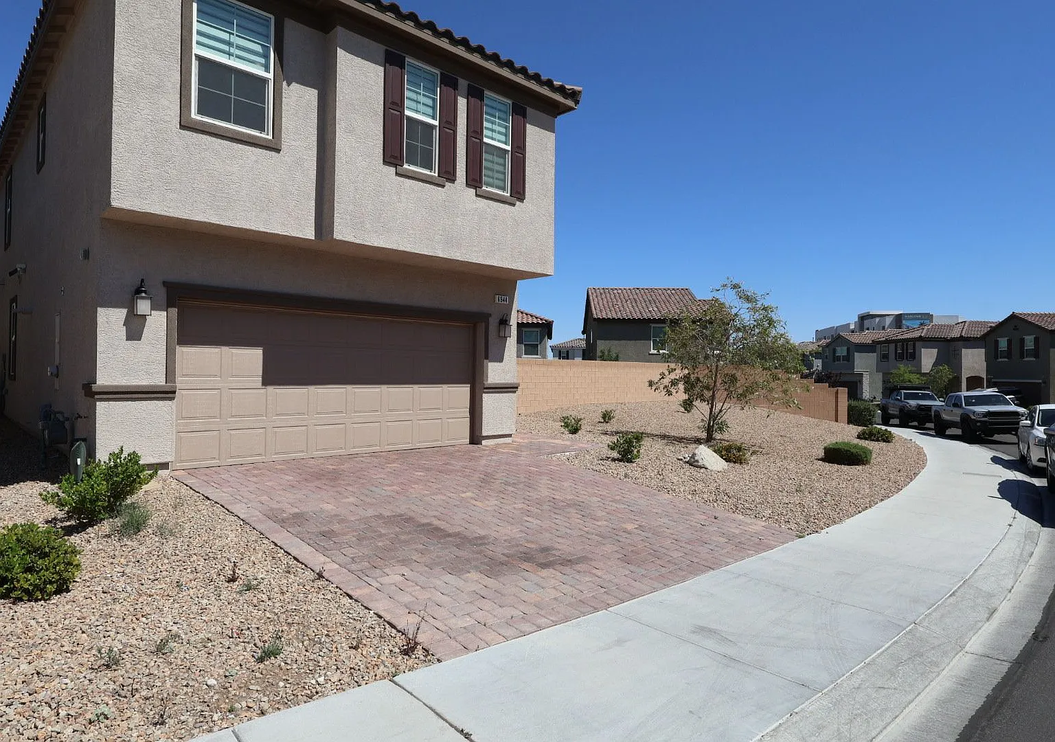 Gorgeous 2 Story Home in Gated Community! — Photo 2