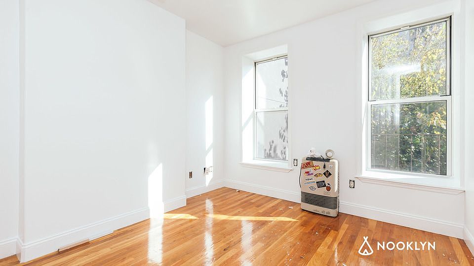 1st image of 296 Ellery St APT 3L