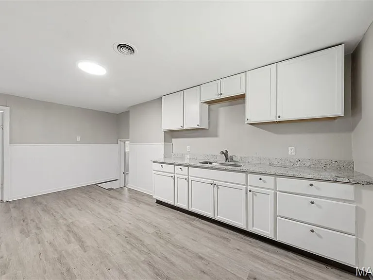 191 Bascom Dr — Photo 6