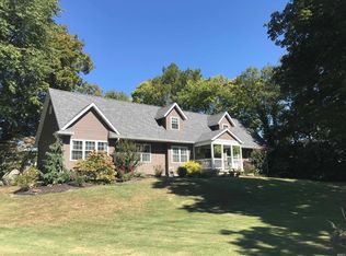 1202 Old Wheatland Rd, Vincennes, IN 47591