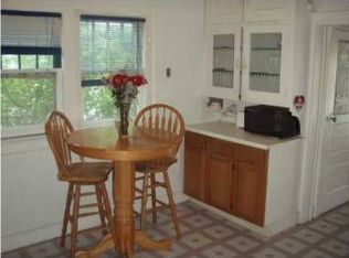 726 Myrtle St NW, Grand Rapids, MI 49504
