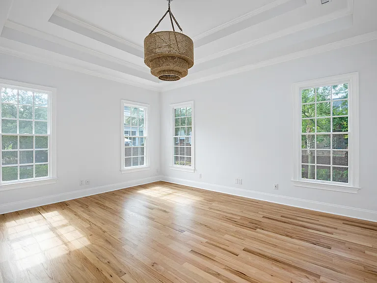 609 Daggett St — Photo 21