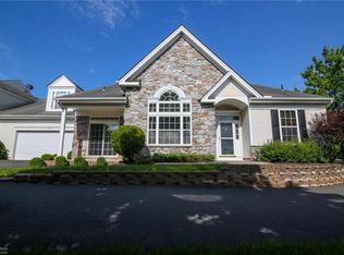 1806 Felicity Ln, Hellertown, PA 18055