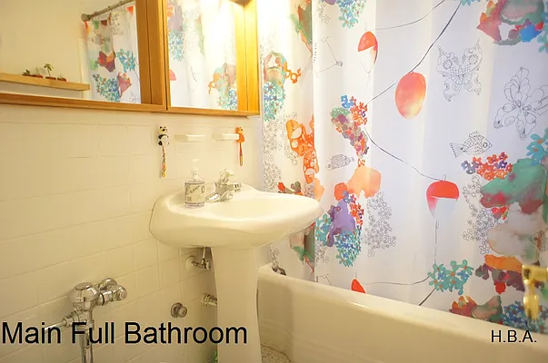 Sold by Kaled Management Corp | media 31