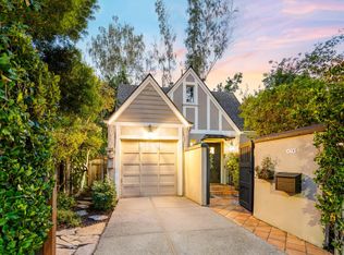 678 Hawthorne Ave, Palo Alto, CA 94301