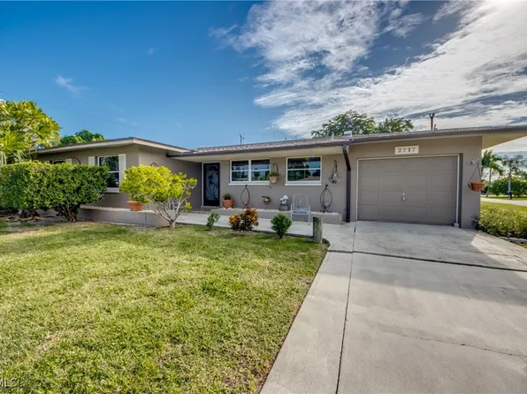 2717 SE 17th Place Cpe, Coral, FL 33904