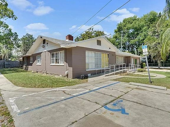 2nd image of 1600 E Orange Ave